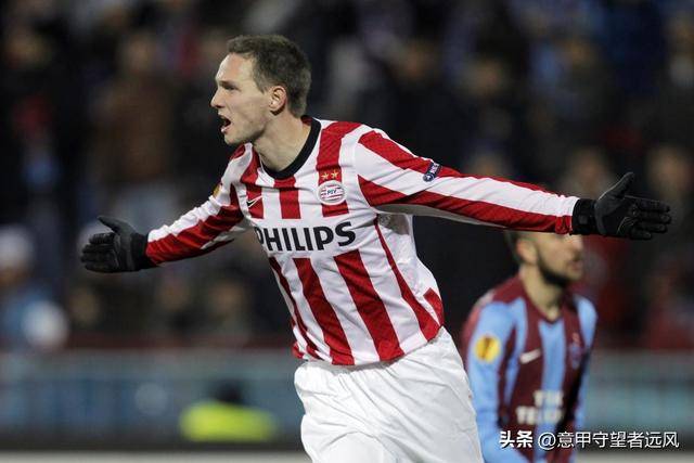 开云体育-意甲冲刺阶段走向成谜，埃因霍温内部沟通，媒体盛赞，球探报告显示潜力(埃因霍温vs尤文图斯)